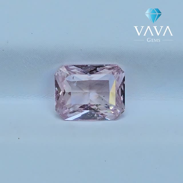Pink-Orange Sapphire