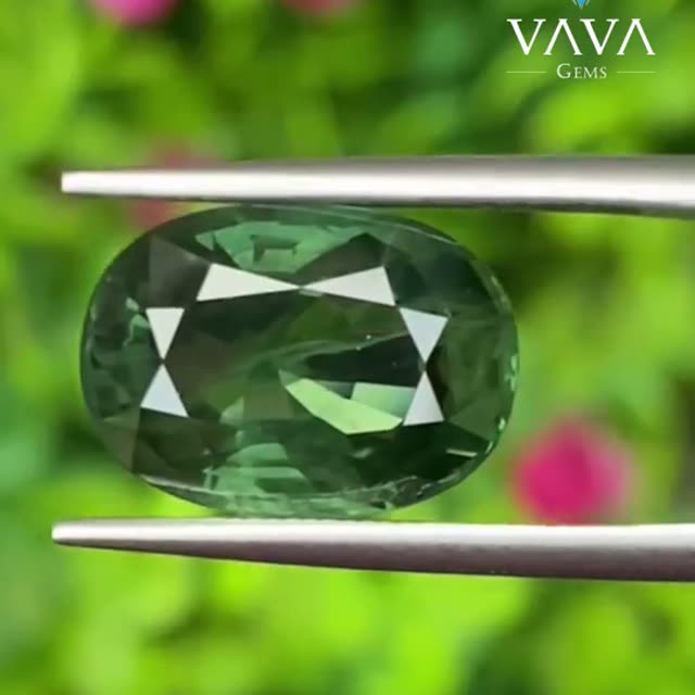 Green sapphire