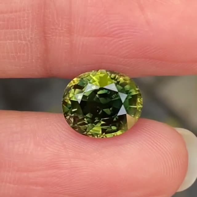 Bi Color Sapphire