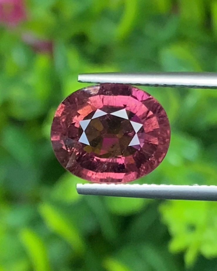 ทัวร์มาลีน Natural Tourmaline
