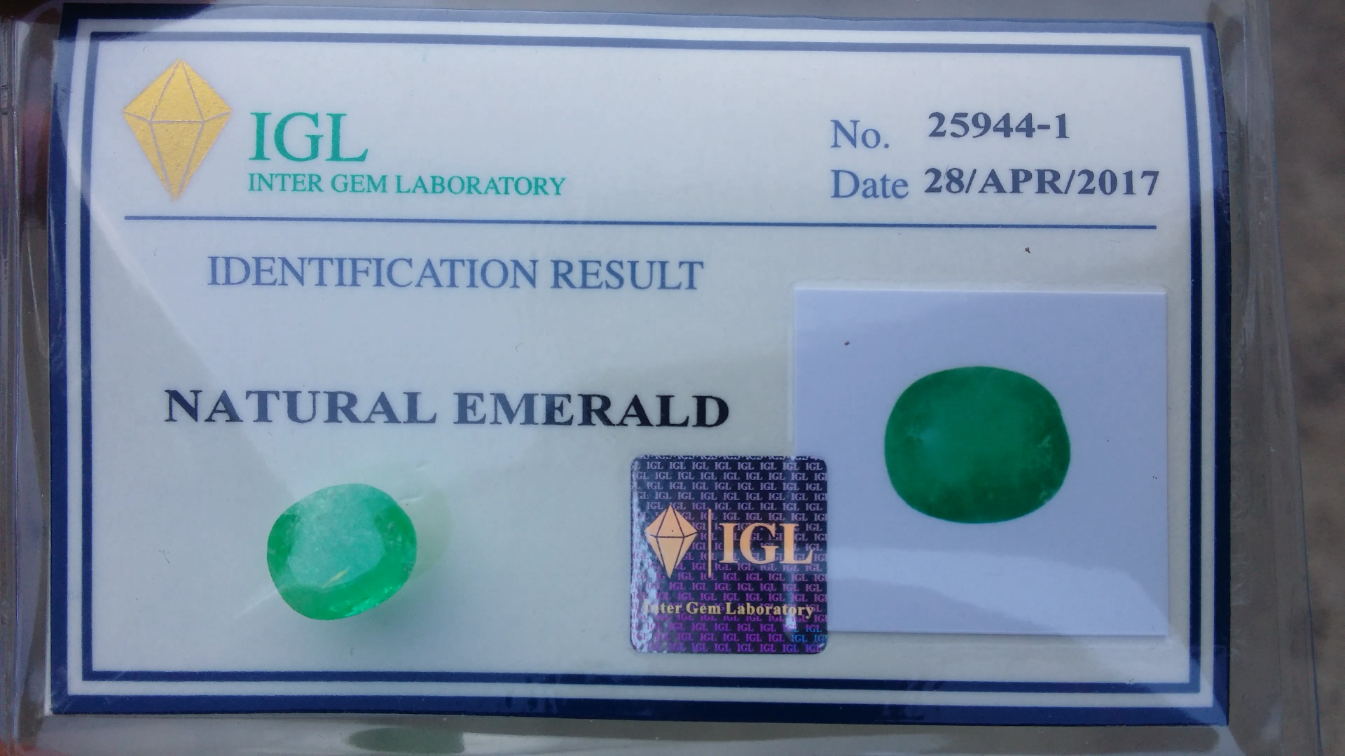 พลอย มรกต Natural Emerald