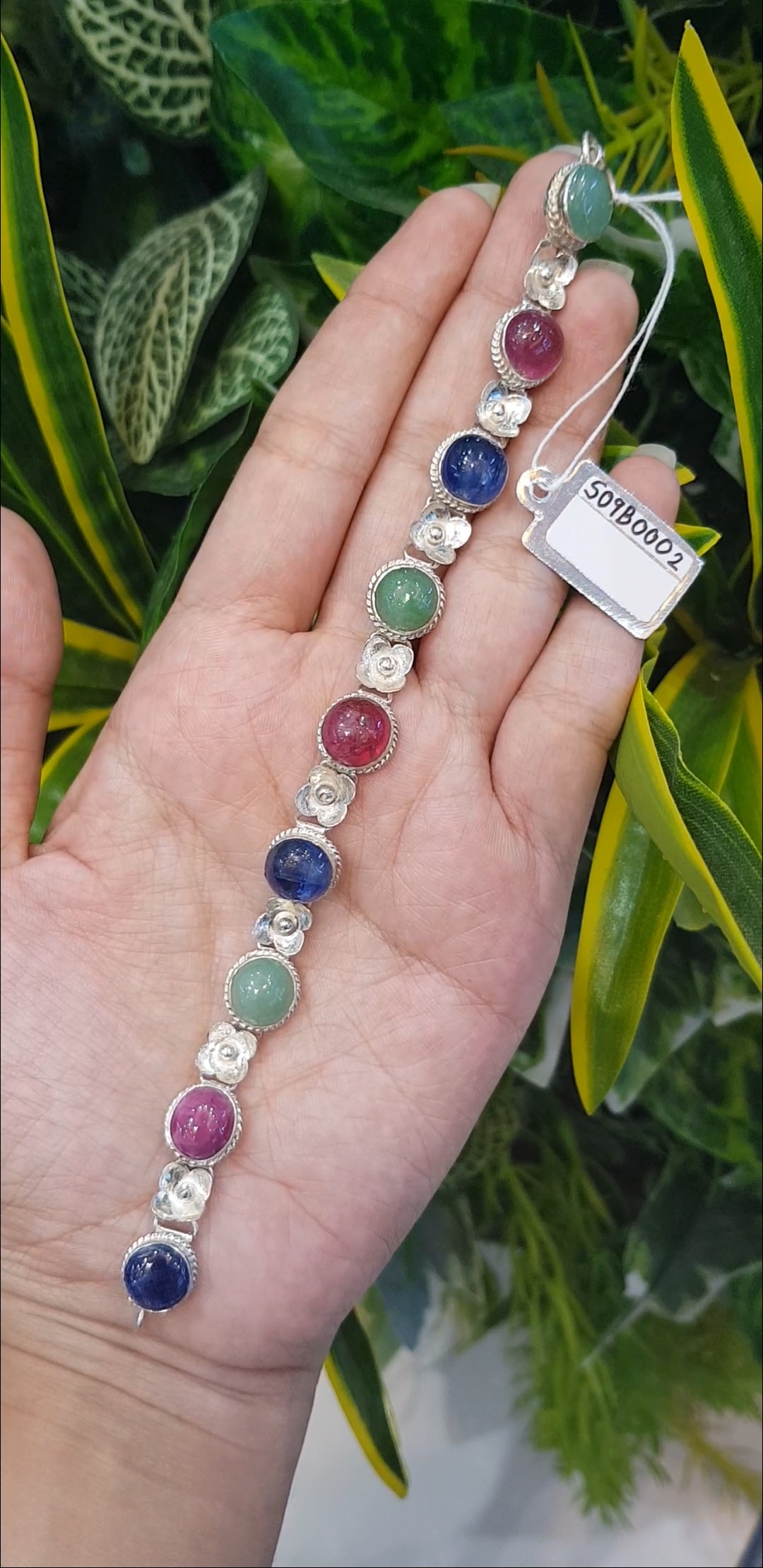 พลอย ทับทิม ไพลิน หยก Ruby Blue Sapphire Jade