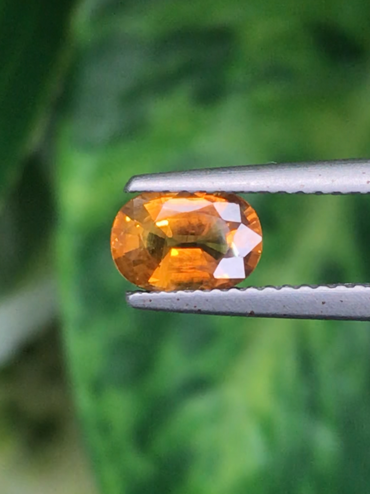 บุษราคัม Yellow Sapphire
