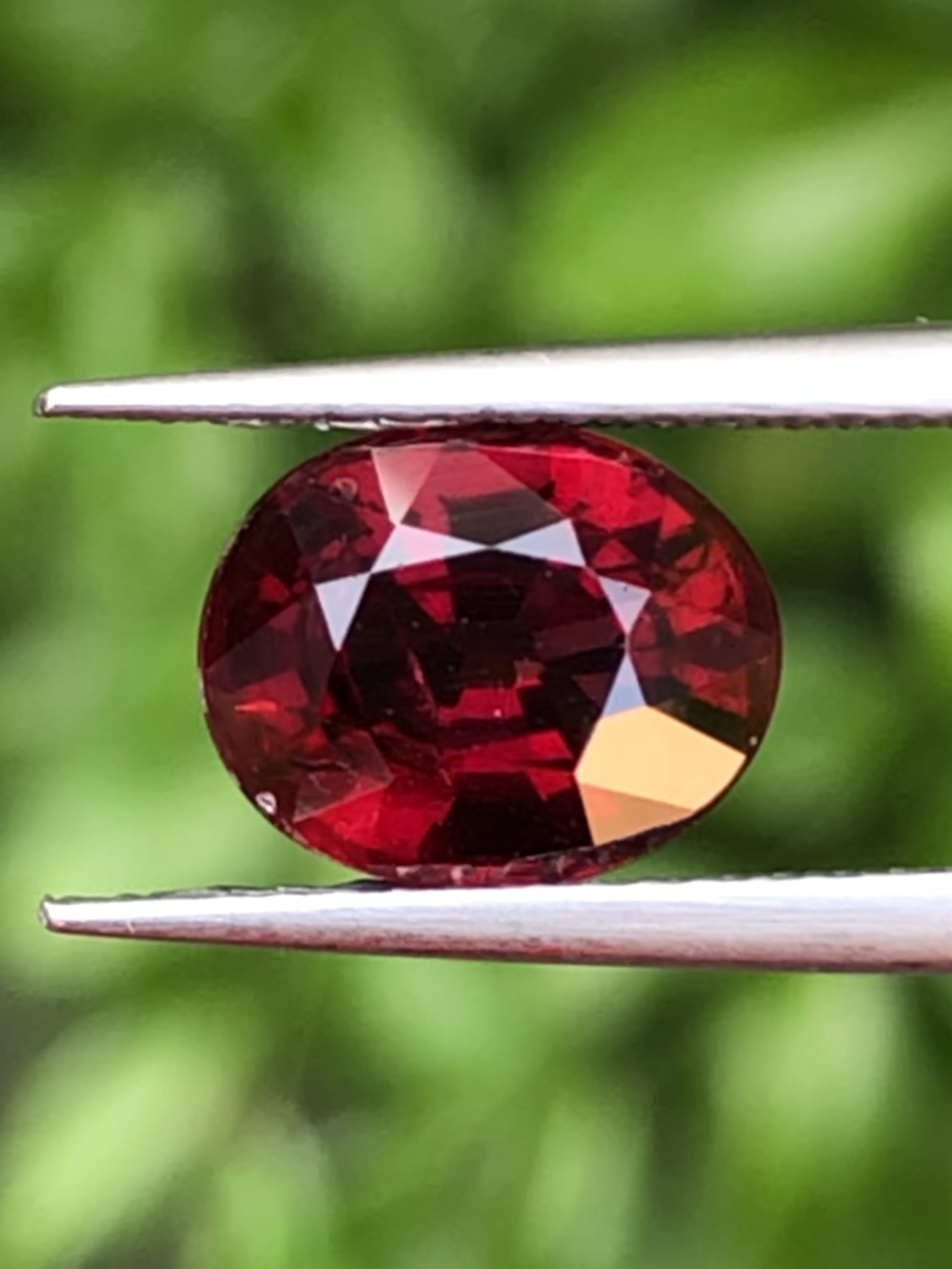 โรโดไลต์ กาเน็ท Natural Rhodolite Garnet