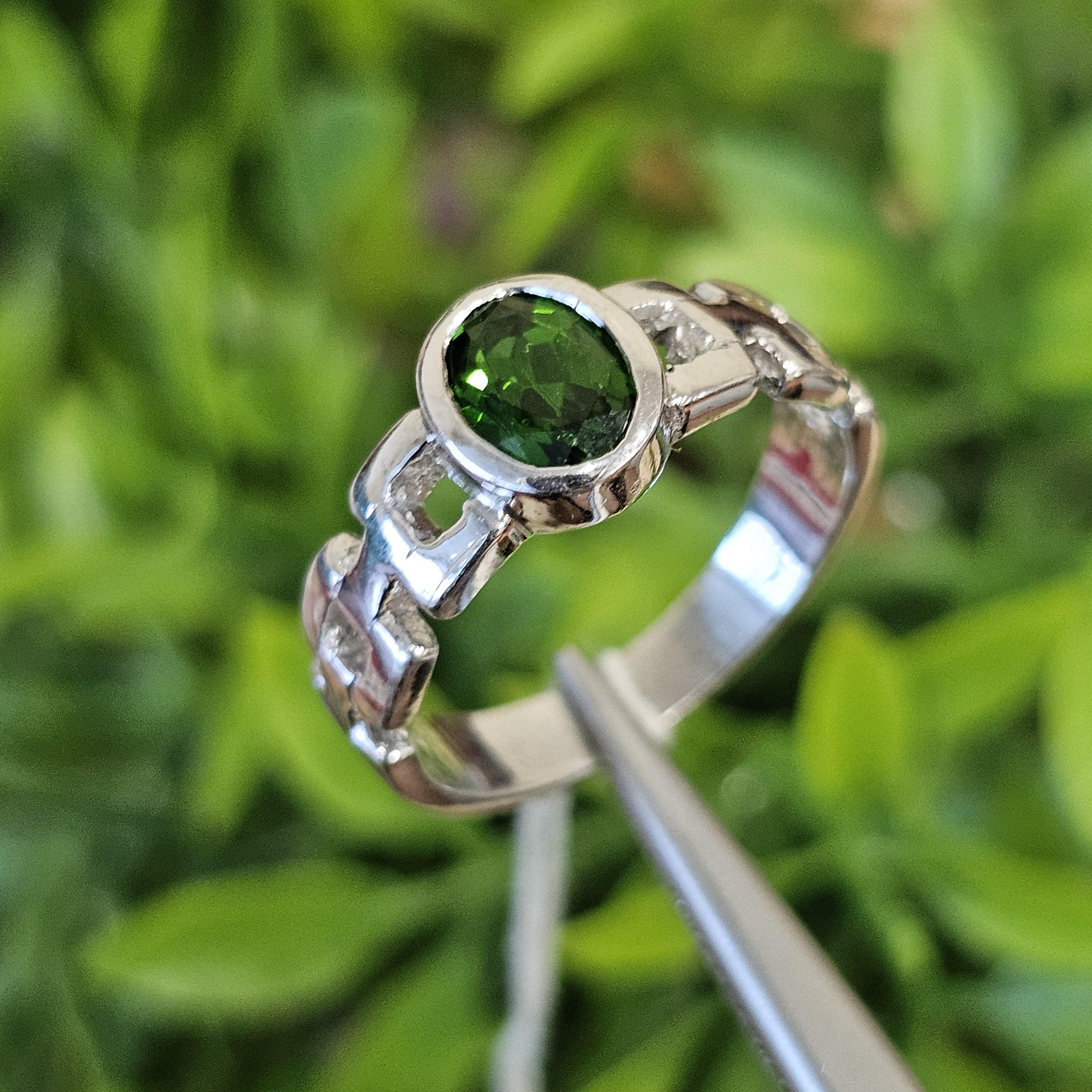 Green Diopsitc