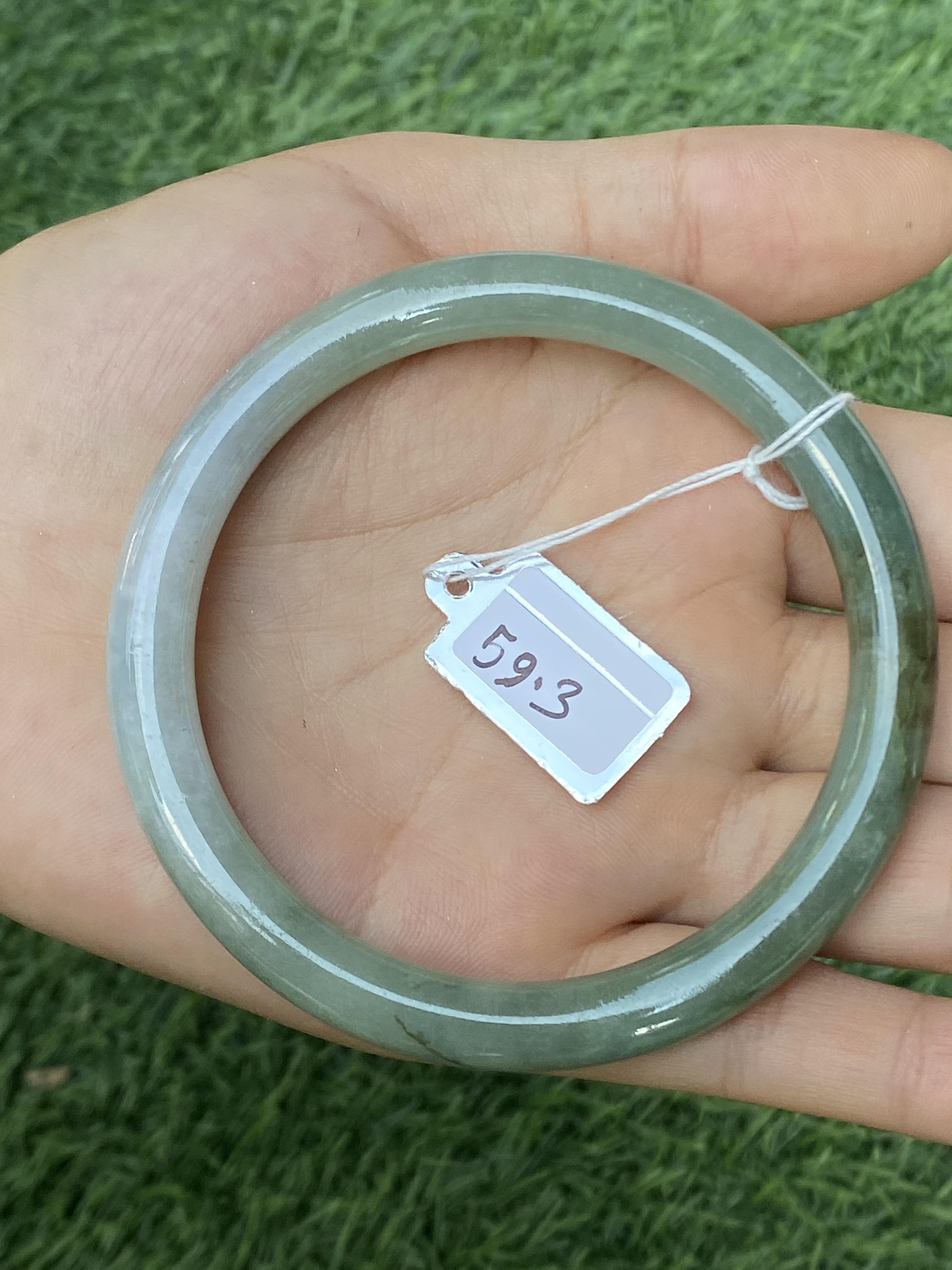 หยก Jadeite