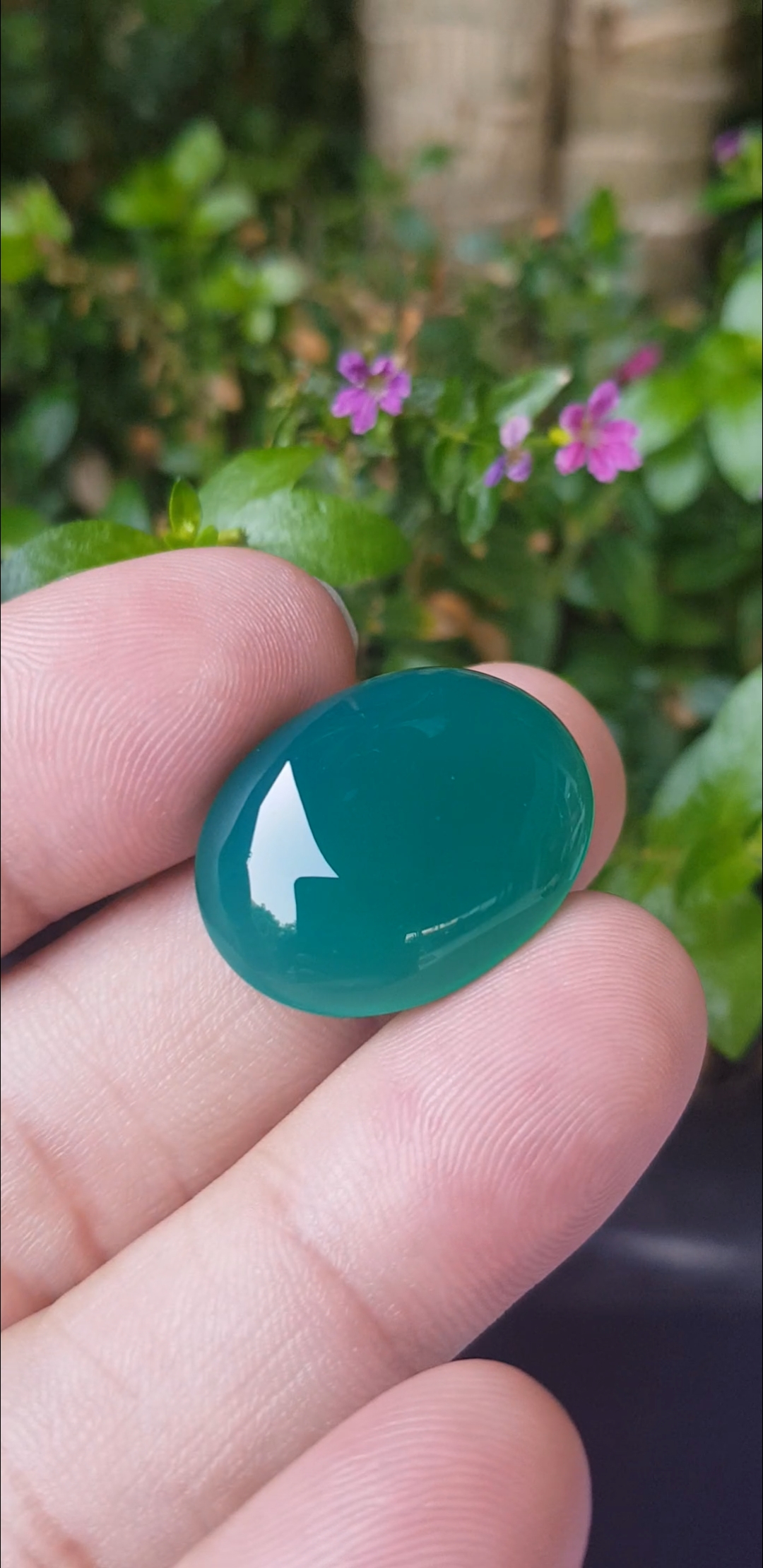 พลอย โมรา (Natural Chalcedony)