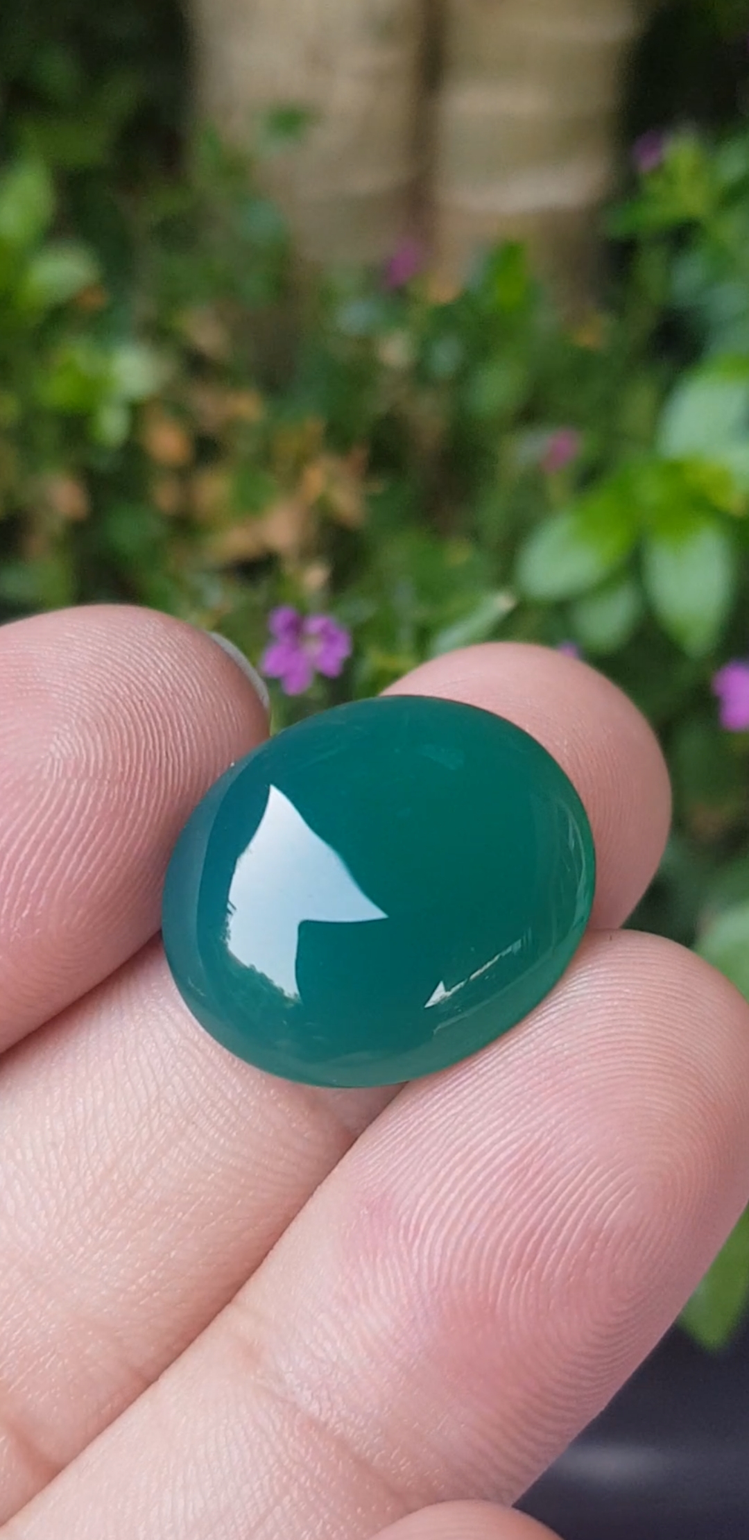 พลอย โมรา (Natural Chalcedony)