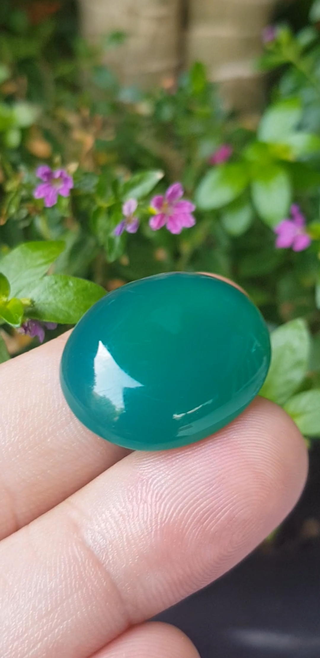 พลอย โมรา (Natural Chalcedony)