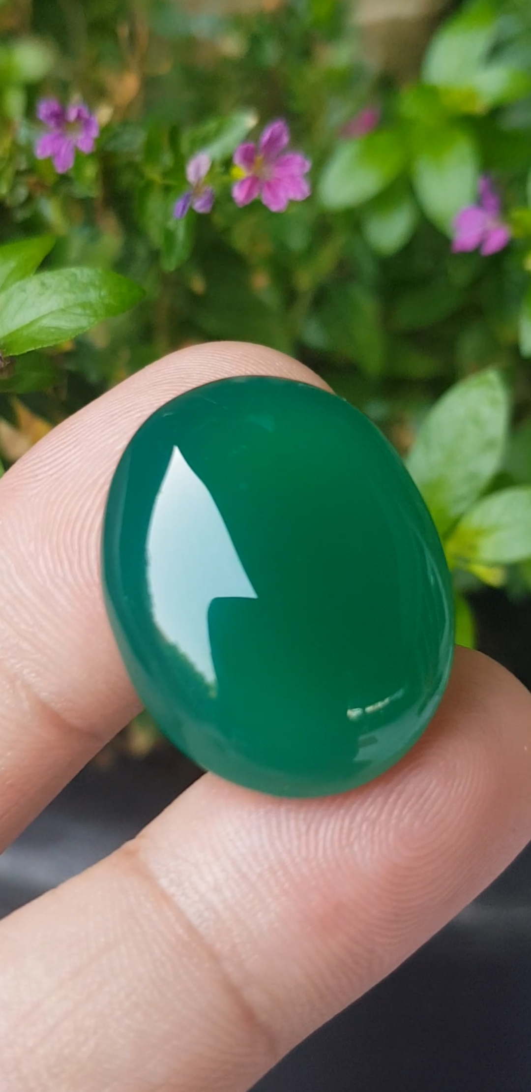พลอย โมรา (Natural Chalcedony)