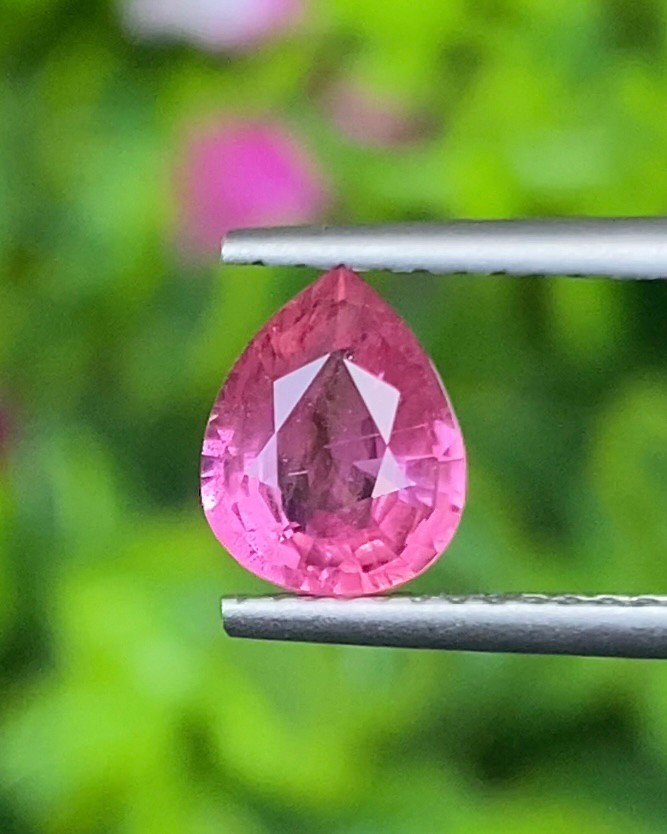 ทับทิม Natural Ruby Sapphire