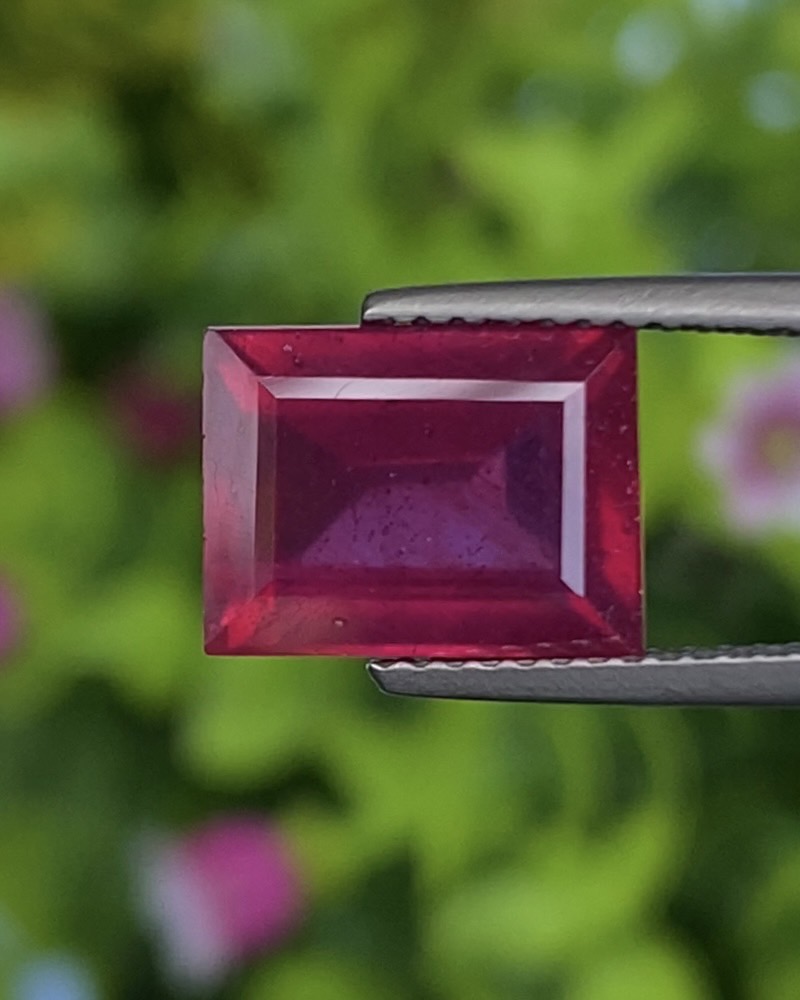 ทับทิม Natura Ruby Sapphire