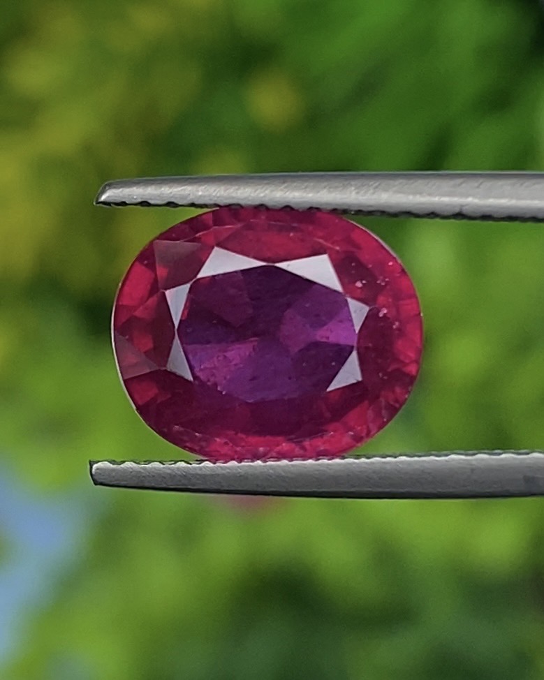 ทับทิม Natura Ruby Sapphire