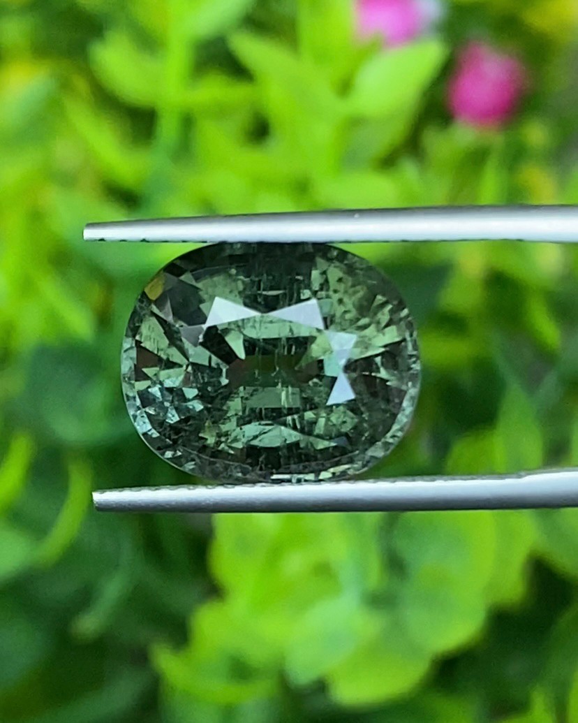 ทัวร์มาลีน Natural Tourmaline