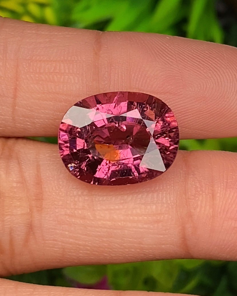 ทัวร์มาลีน Natural Tourmaline