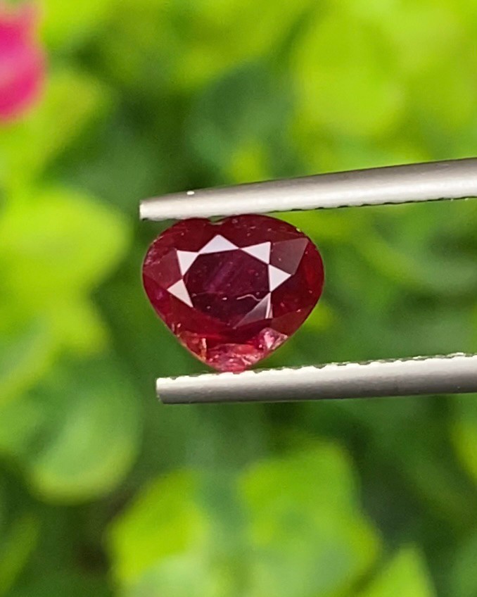 ทับทิม Natural Ruby Sapphire