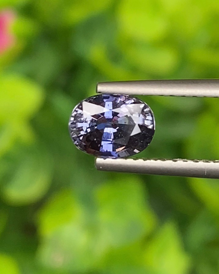 พลอย ม่วง Purple sapphire