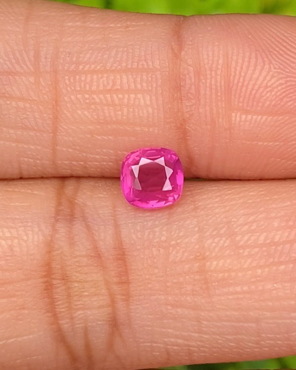 ทับทิม Natural Ruby Sapphire