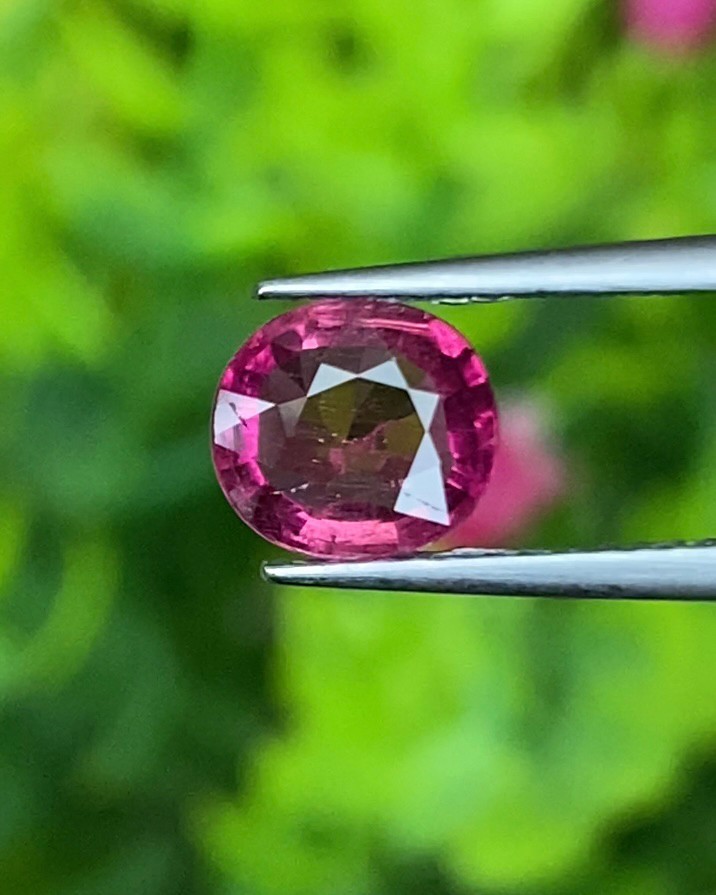 ทัวร์มาลีน Natural Tourmaline
