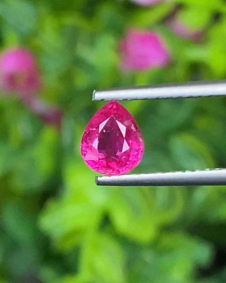 พลอย ชมพู Pink sapphire