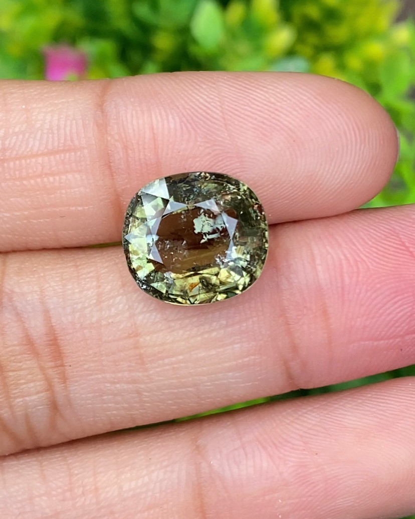 ทัวร์มาลีน Natural Tourmaline