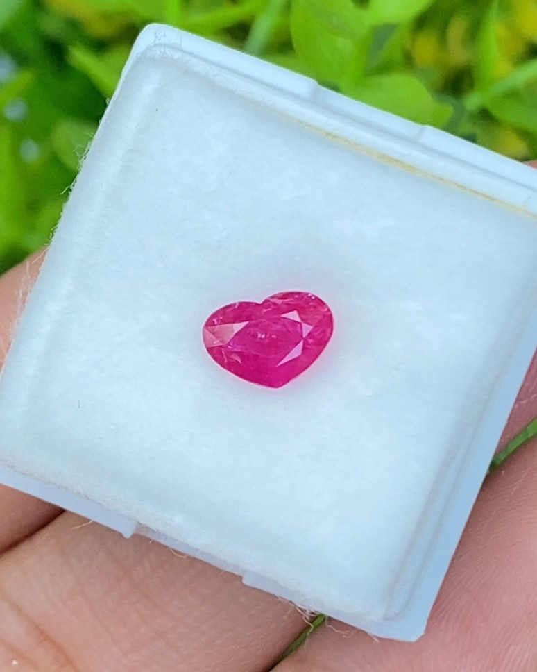 ทับทิม Natural Ruby Sapphire