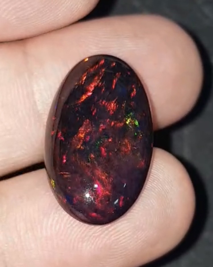 พลอย โอปอล Opal