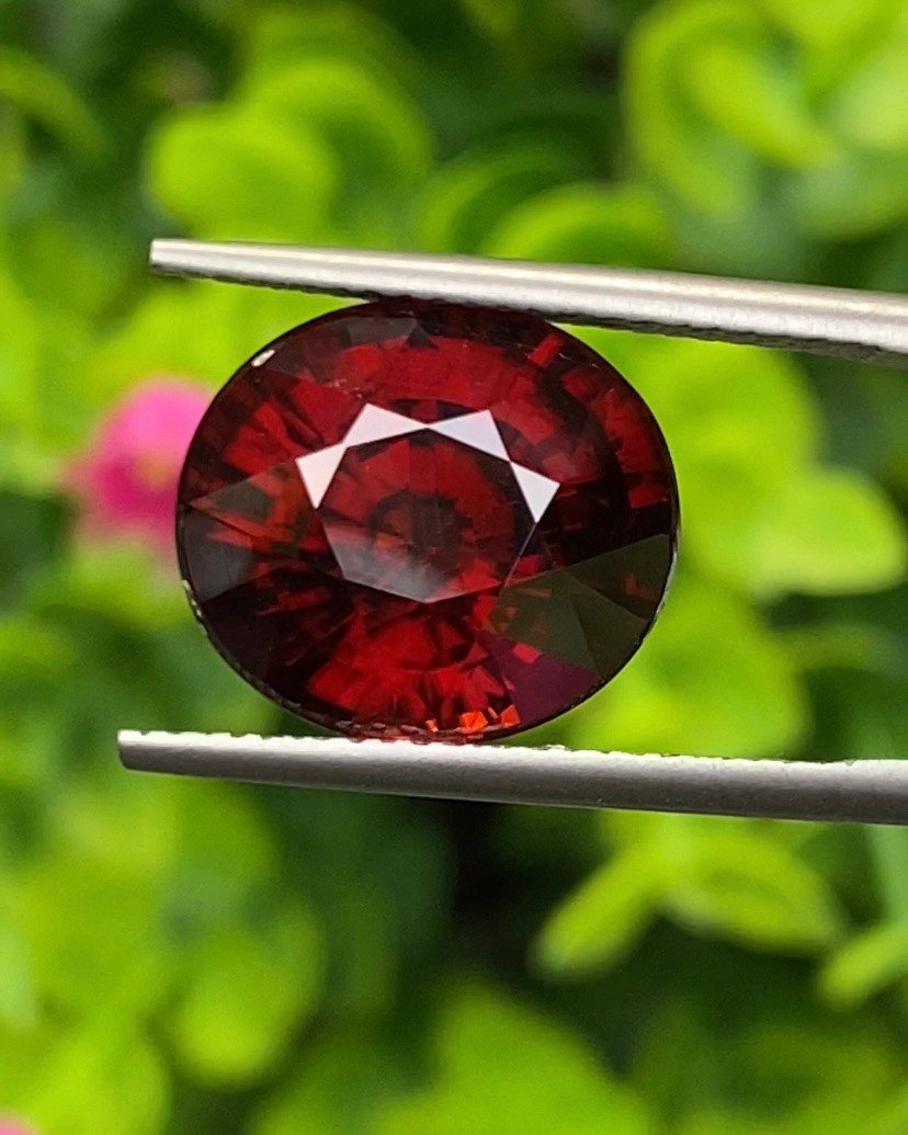 เพทาย Natural Zircon