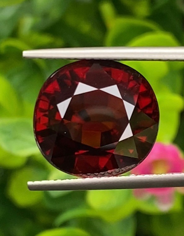เพทาย Natural Zircon
