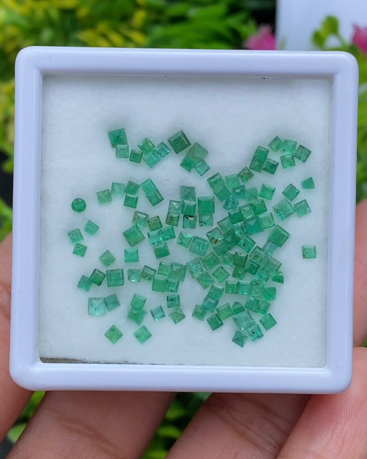 พลอย มรกต Natural Emerald