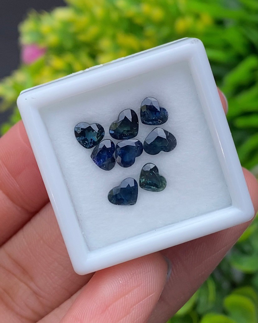 แซฟไฟร์ 2 สี Bi-Color Sapphire