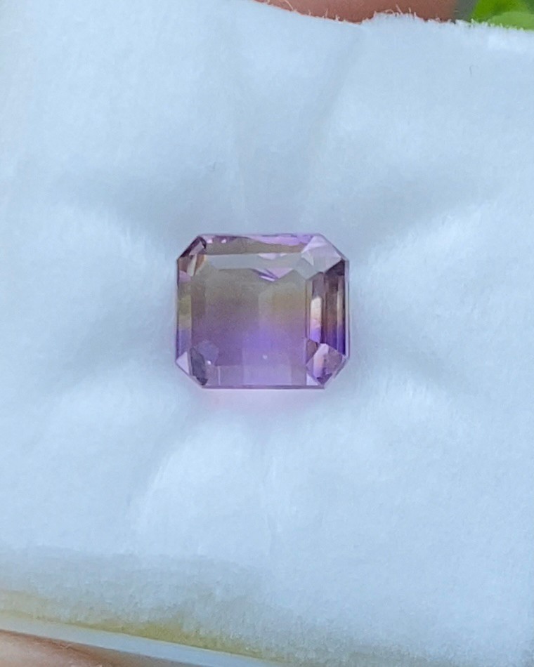 อเมทริน Natural Ametrine