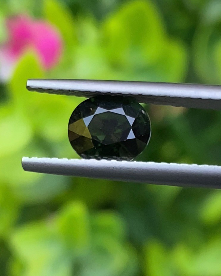 ทัวร์มาลีน Natural Tourmaline