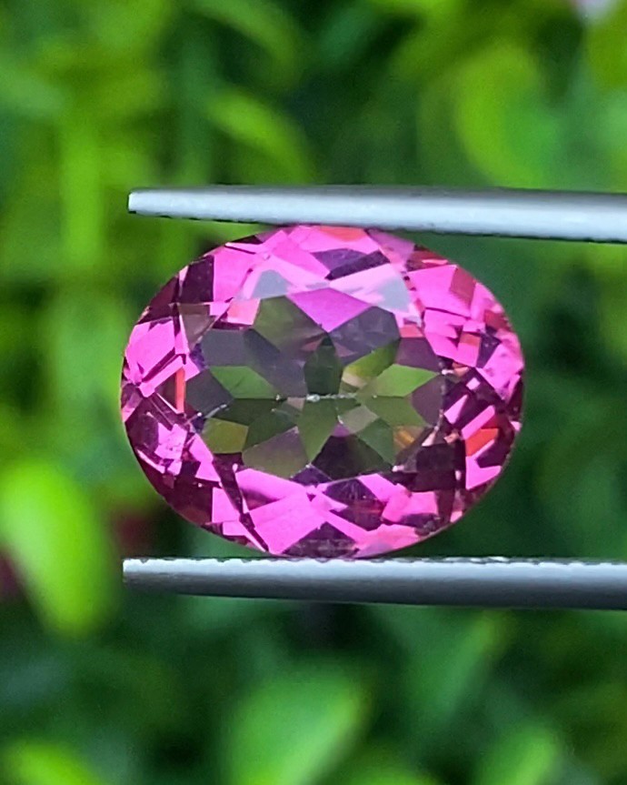 ชมพู พิ้งค์ โทแพซ Pink Topaz