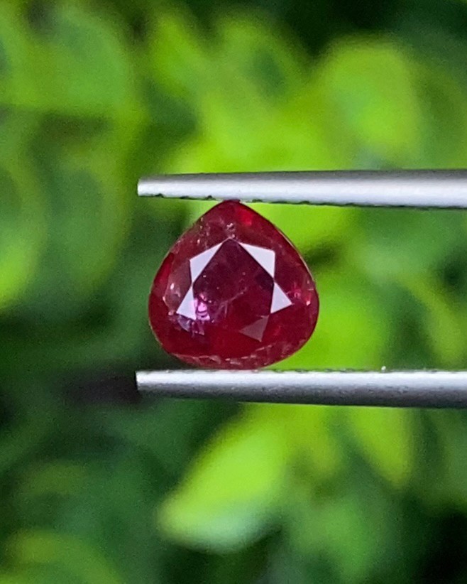 พลอย ทับทิม Ruby sapphire