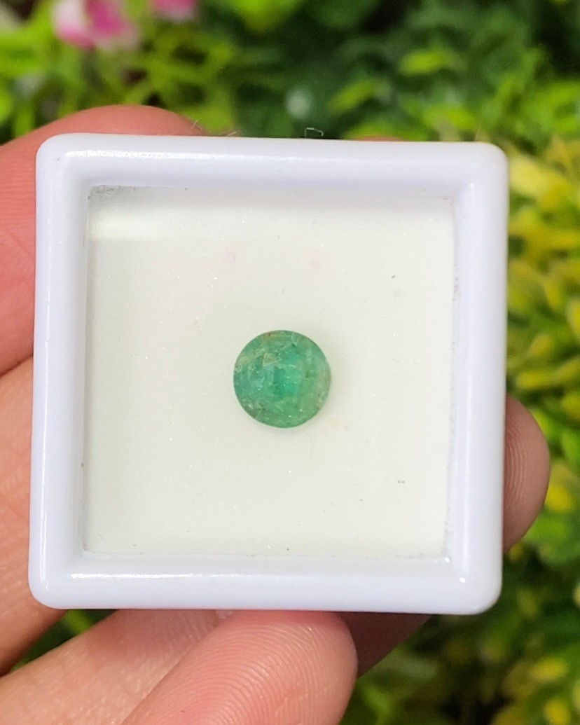 พลอย มรกต Natural Emerald