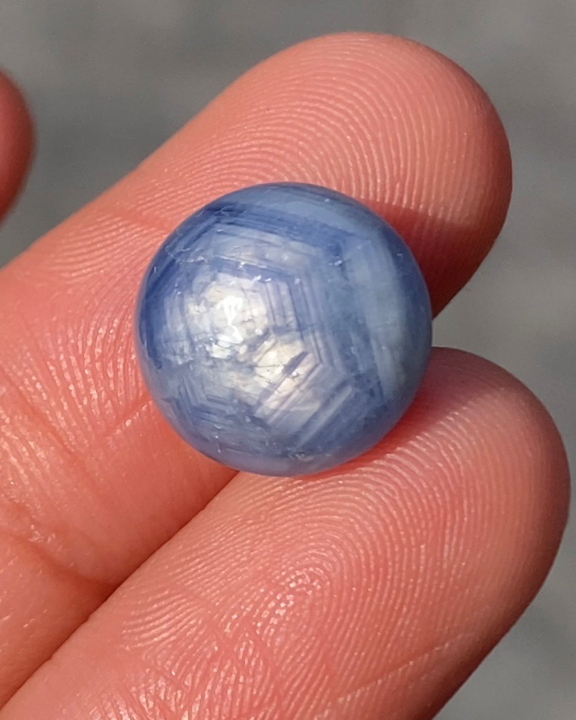 สตาร์ แซฟไฟร์ Star Sapphire