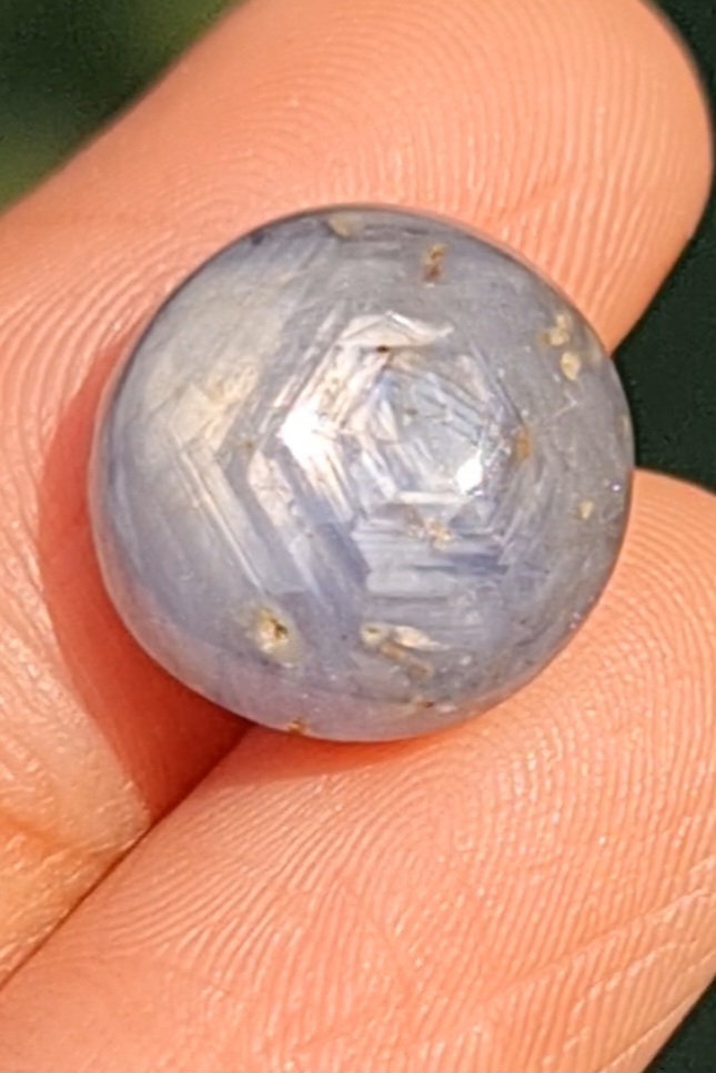 สตาร์ แซฟไฟร์ Star Sapphire