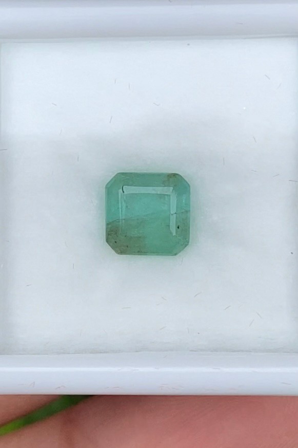 พลอย มรกต Natural Emerald