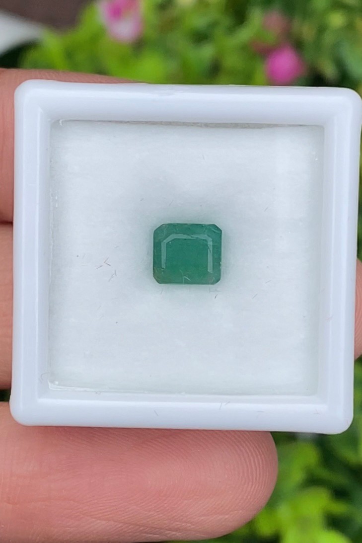 พลอย มรกต Natural Emerald