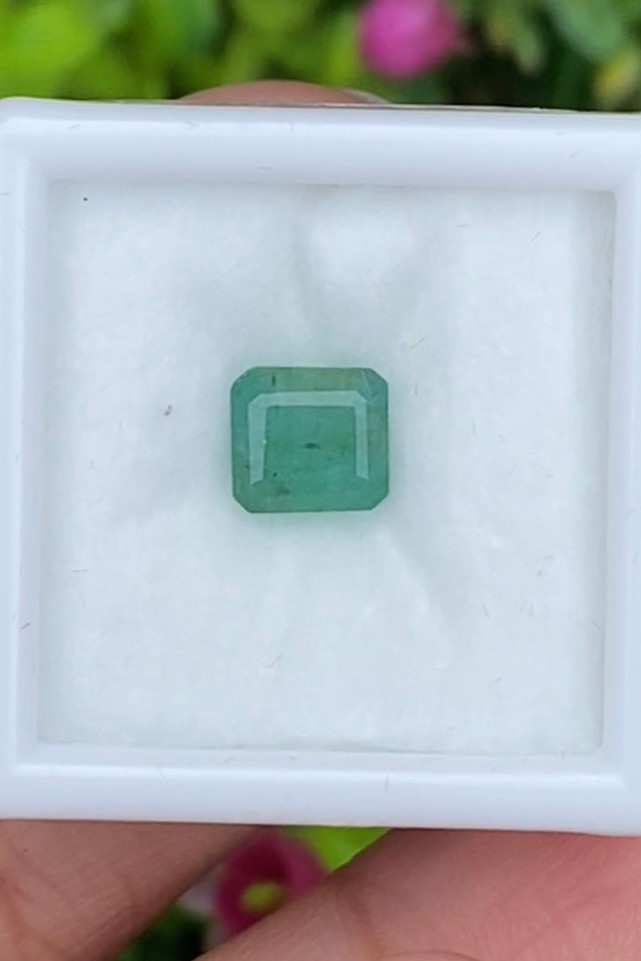 พลอย มรกต Natural Emerald