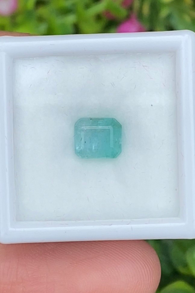 พลอย มรกต Natural Emerald