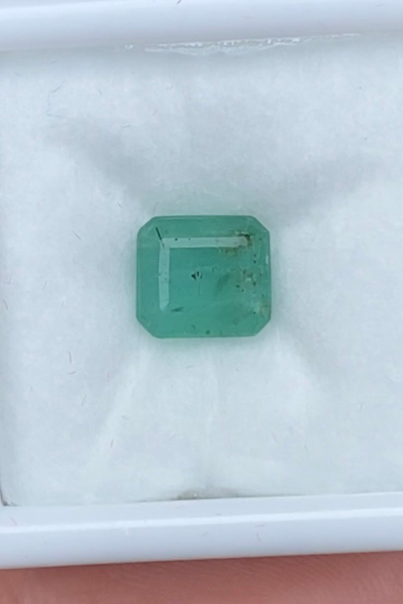 พลอย มรกต Natural Emerald
