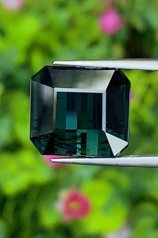 ทัวร์มาลีน Natural Tourmaline