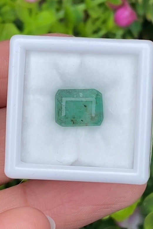 พลอย มรกต Natural Emerald