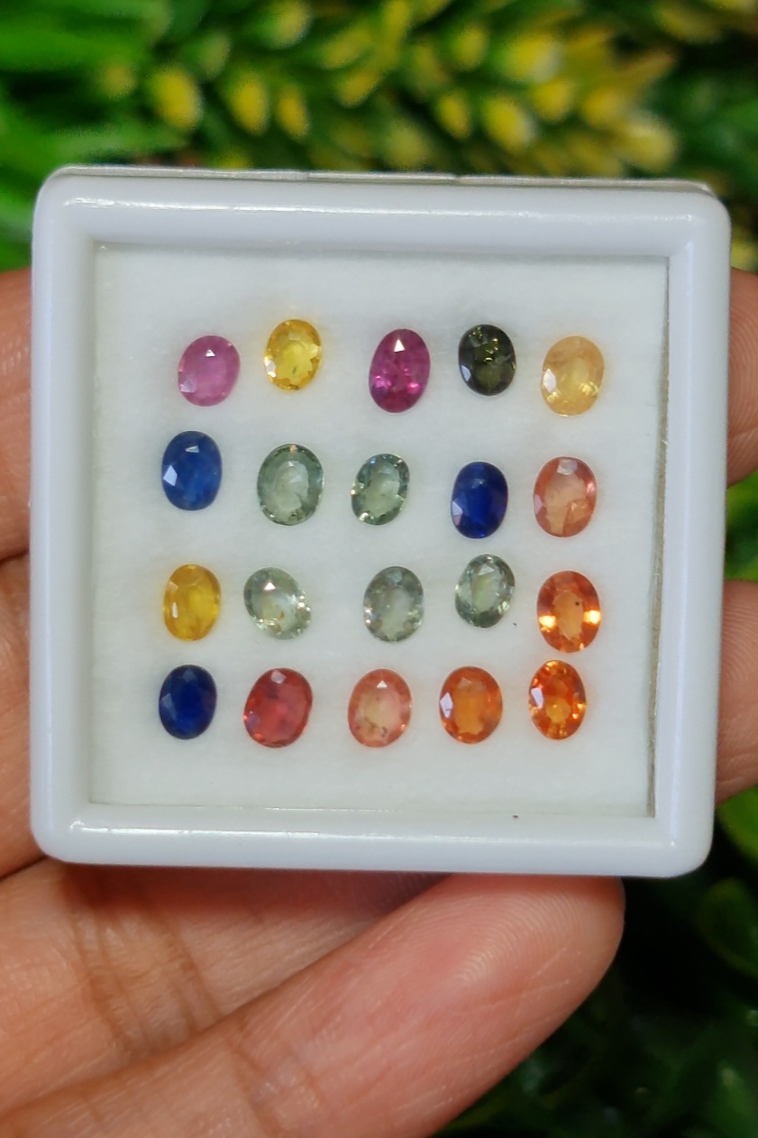 พลอย แฟนซี Fancy Sapphire