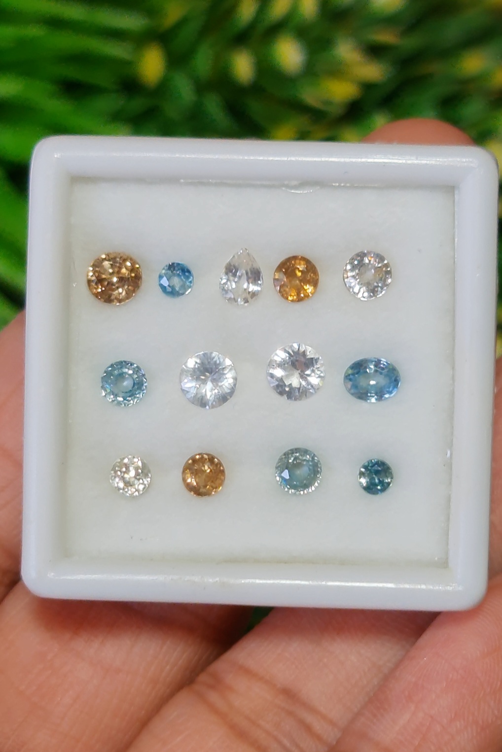 พลอย แฟนซี Fancy Sapphire