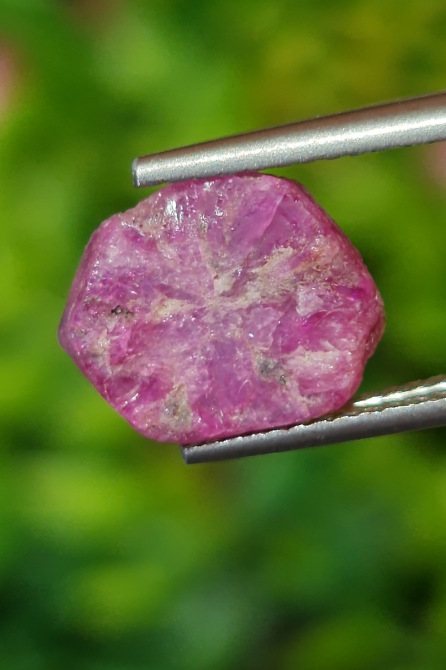ทับทิม ทราปิเช่ Trapiche Ruby sapphire