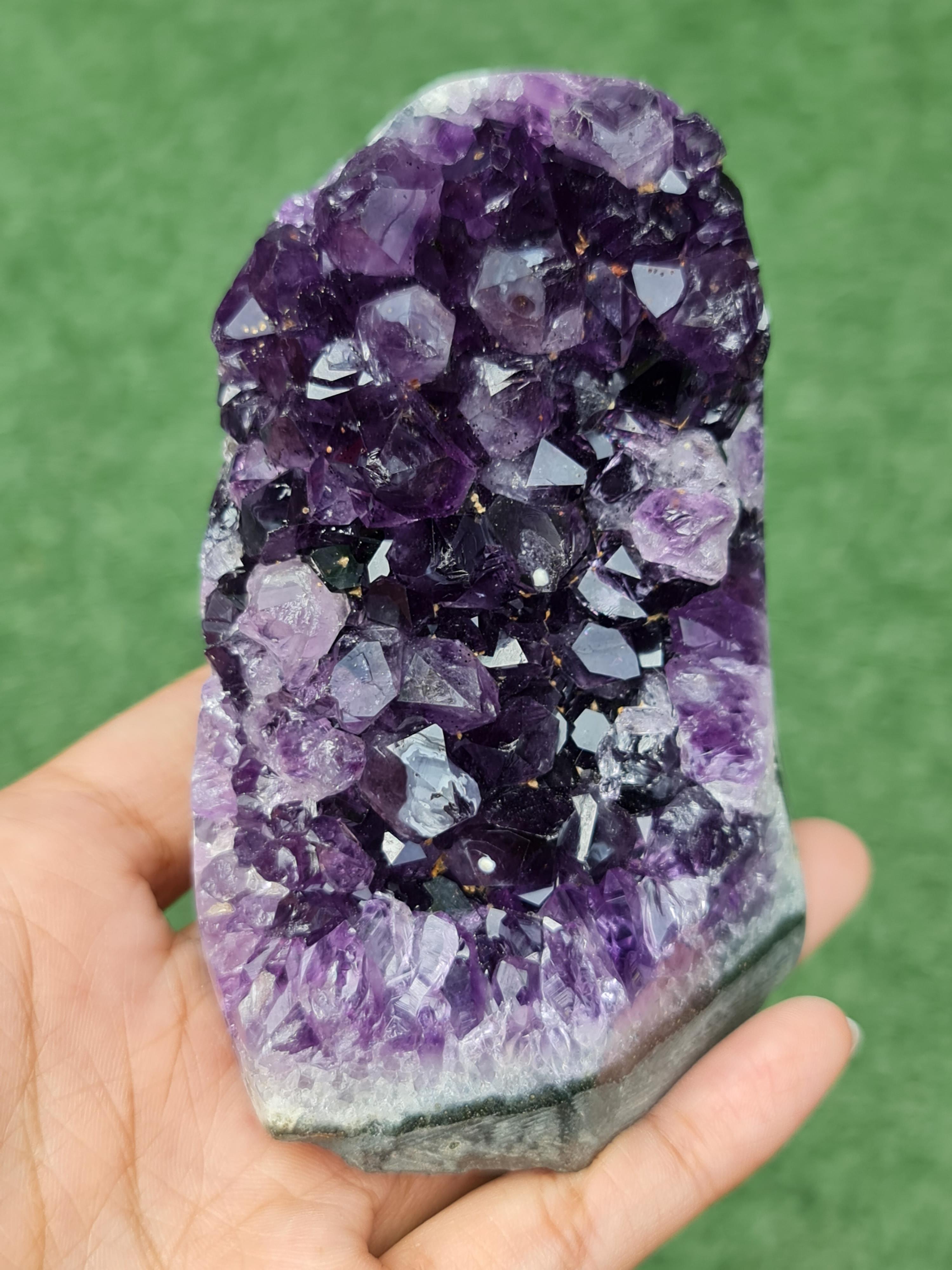 ผลึก อเมทิส จีโอด Amethyst Geode