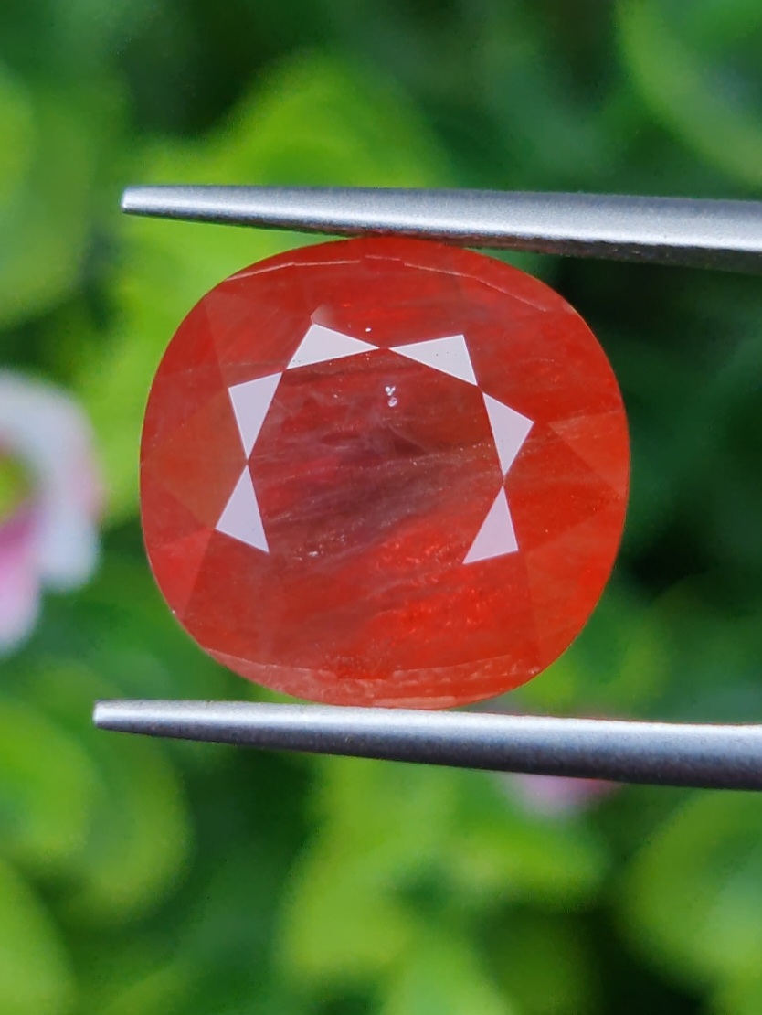 พลอย ซองเจีย Songea sapphire